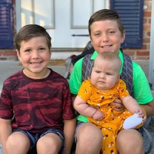 Meet your Posher, Suzanne